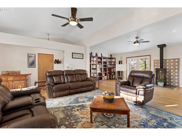 $541,000 | 293 East Ivy Lane, Union, OR 97883