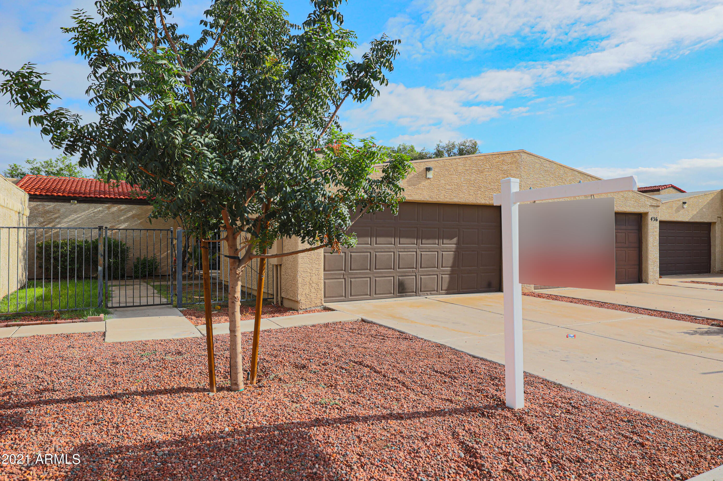 434 East Pecan Road Phoenix, AZ 85040 - Photo 1 of 20 Front
