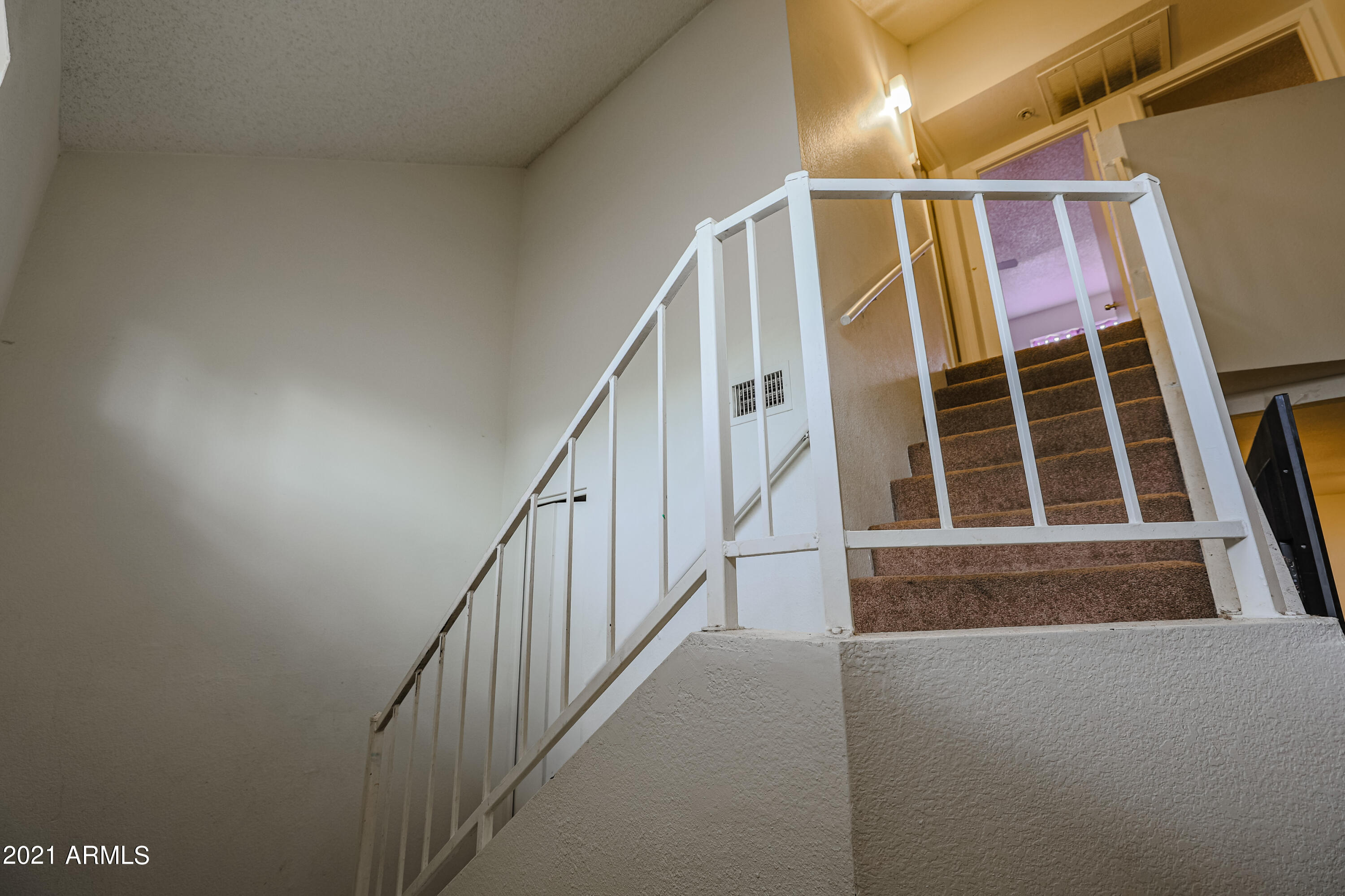 434 East Pecan Road Phoenix, AZ 85040 - Photo 11 of 20 Stairs