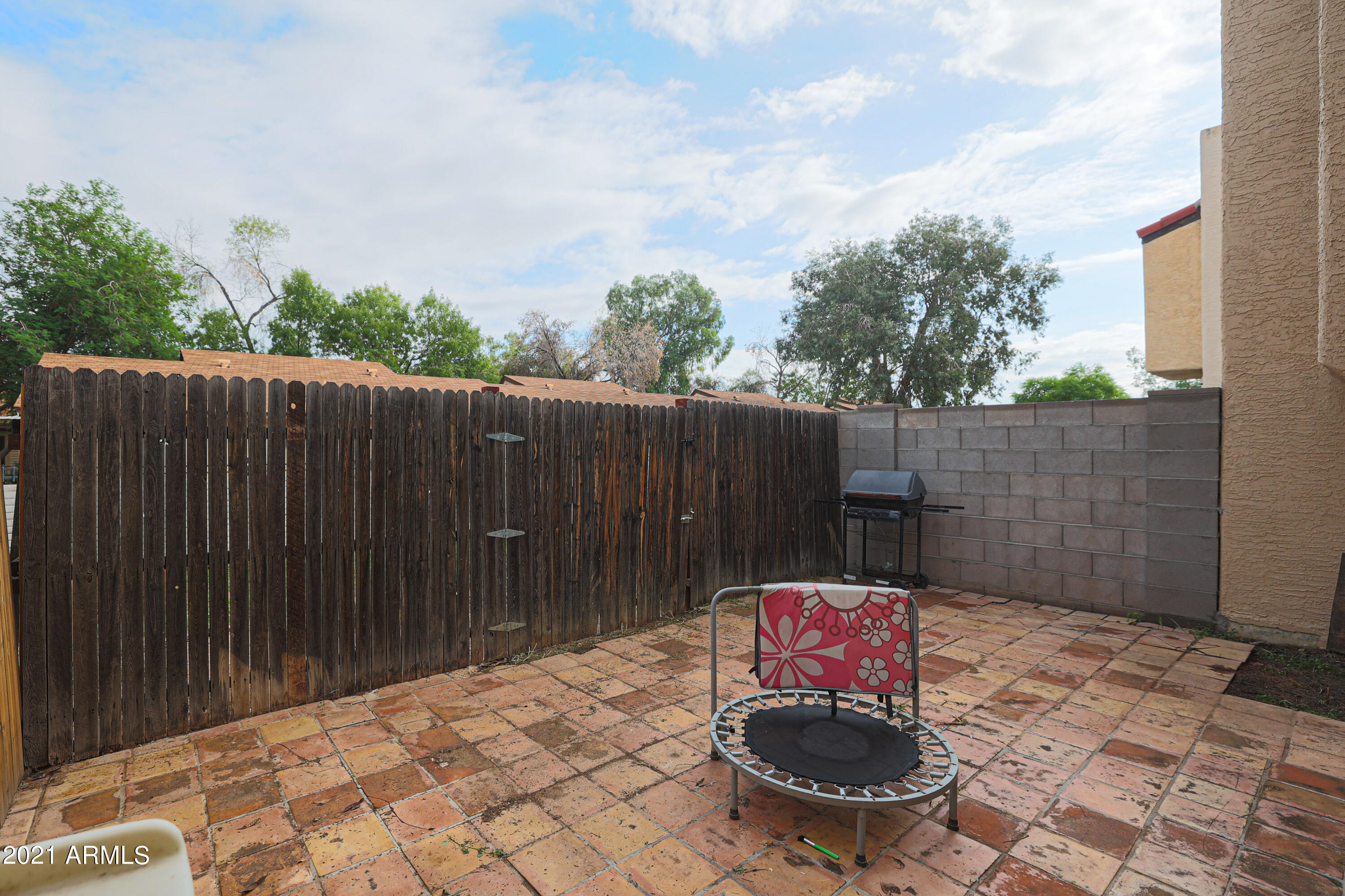 434 East Pecan Road Phoenix, AZ 85040 - Photo 16 of 20 Back Patio off Kitchen