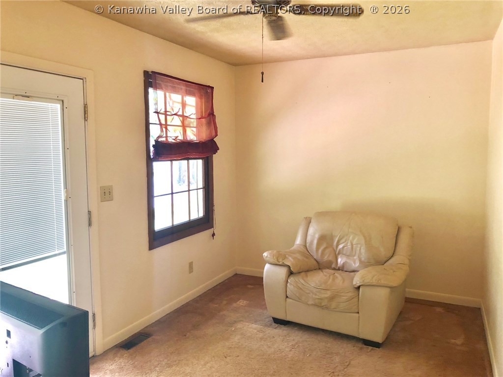4639 Lower Falls Road St. Albans, WV 25177 - Photo 5 of 21 Gallery Image 5