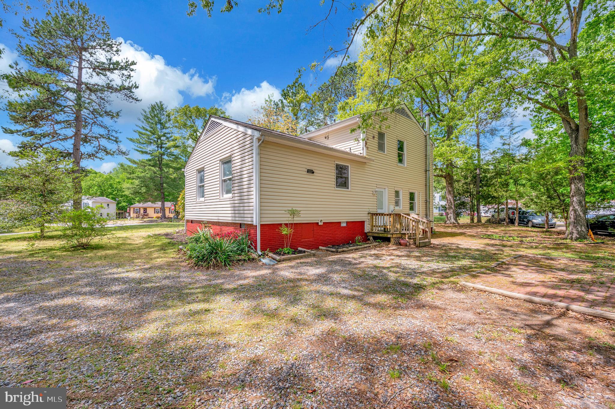 2601 Deerfield Road Ruther Glen, VA 22546 - Photo 43 of 51 Spacious backyard and wooded lot