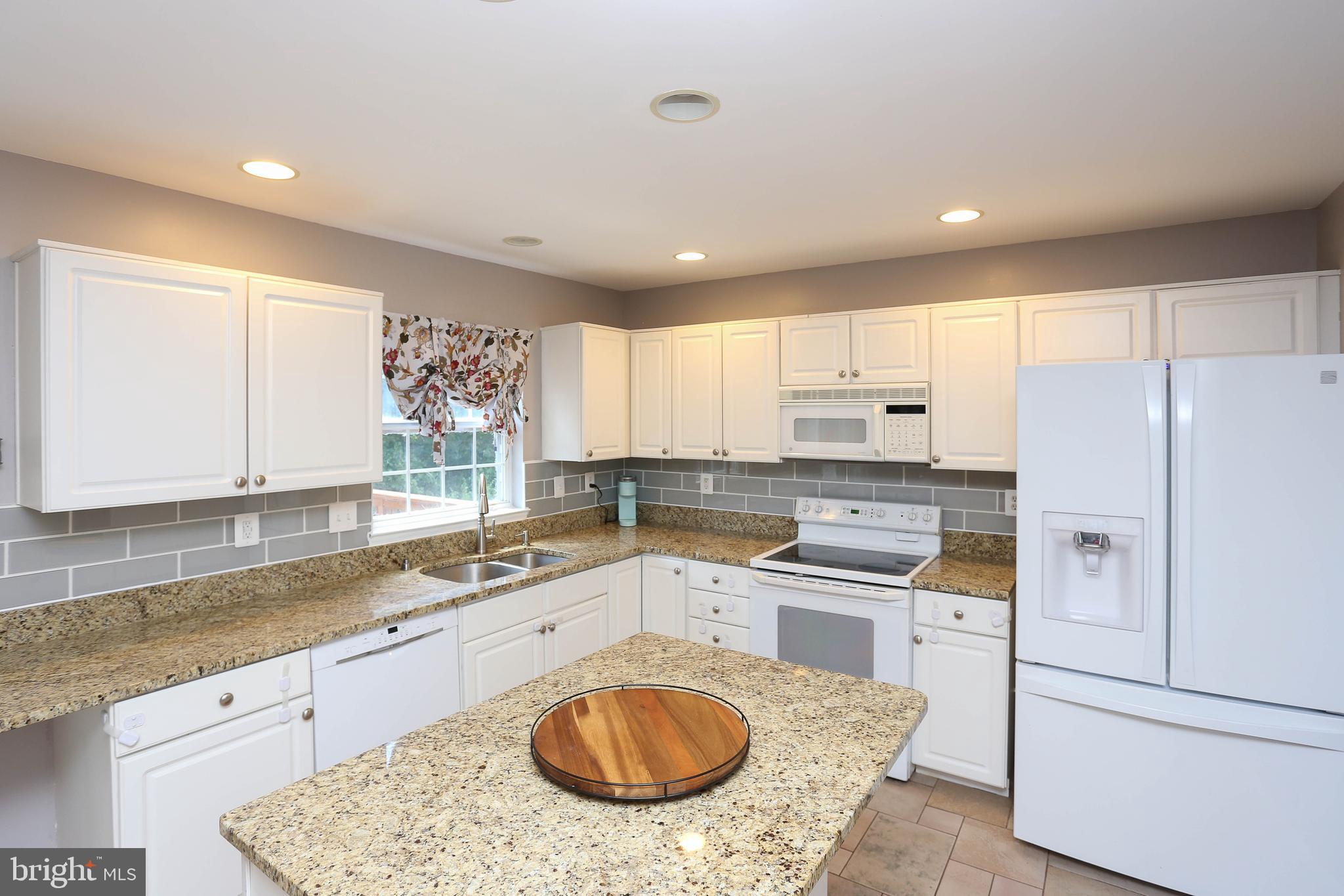 367 Enfield Road Joppa, MD 21085 - Photo 8 of 47 Gallery Image 8