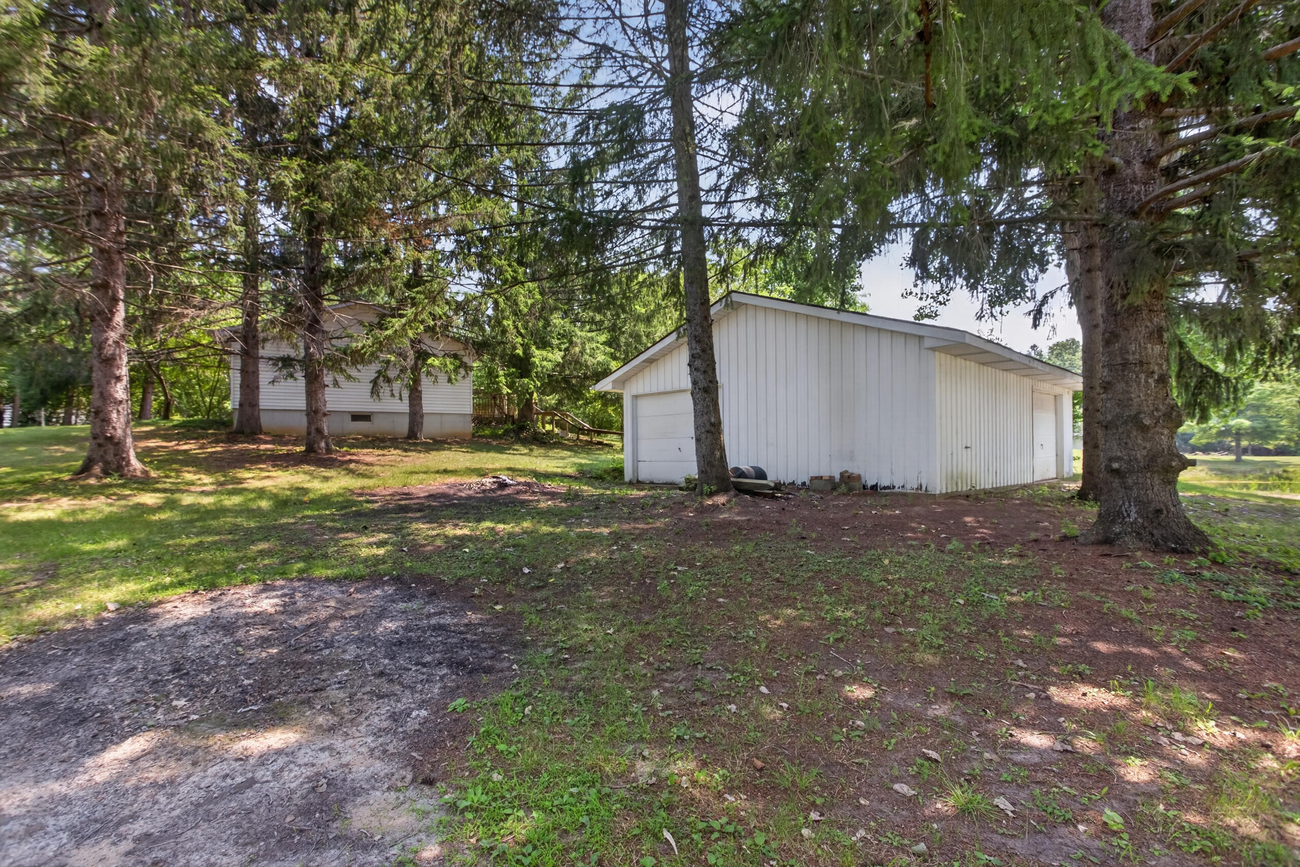 2367 Loomis Road Jackson, MI 49201 - Photo 33 of 44 IMG_1520