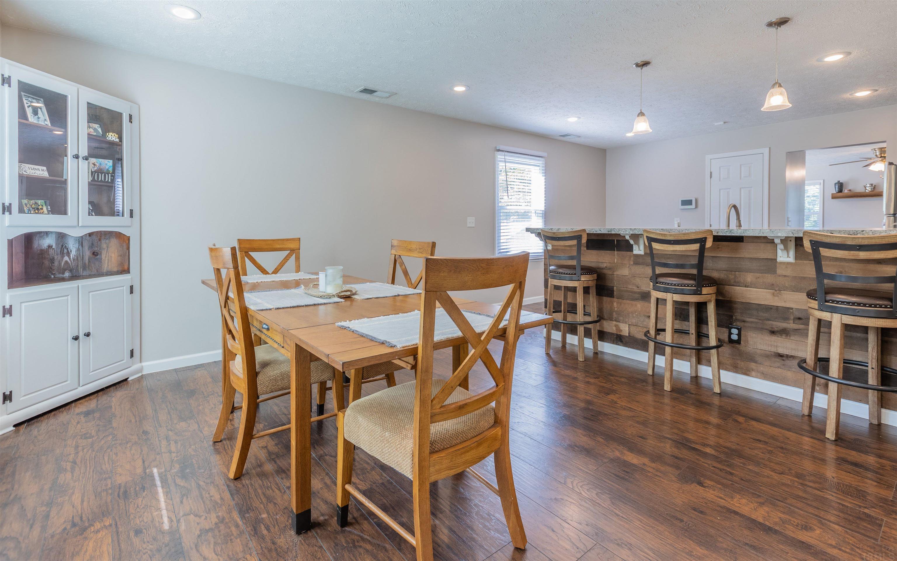 4330 Meadowridge Road Evansville, IN 47710 - Photo 11 of 30 Gallery Image 11