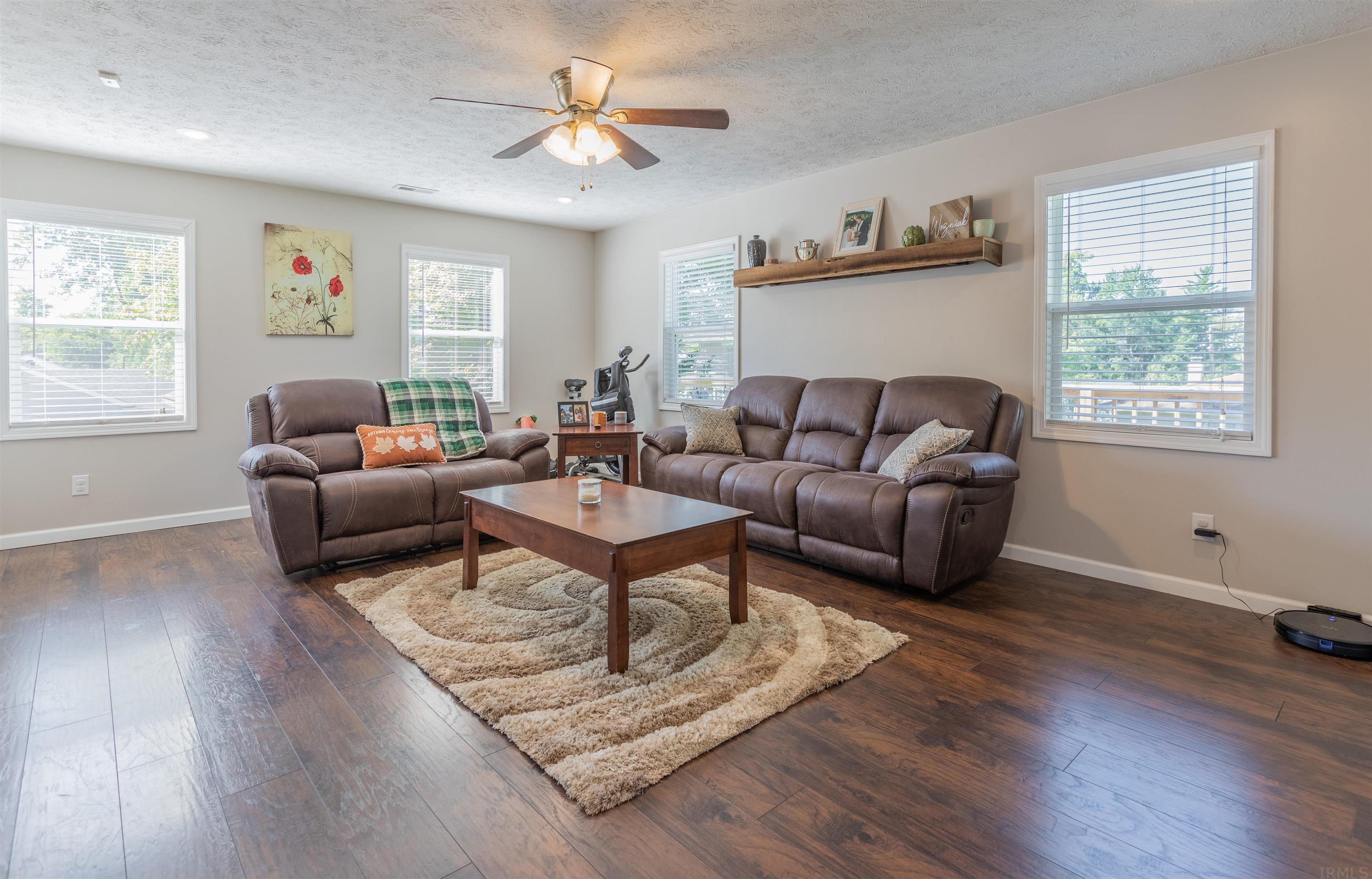 4330 Meadowridge Road Evansville, IN 47710 - Photo 14 of 30 Gallery Image 14