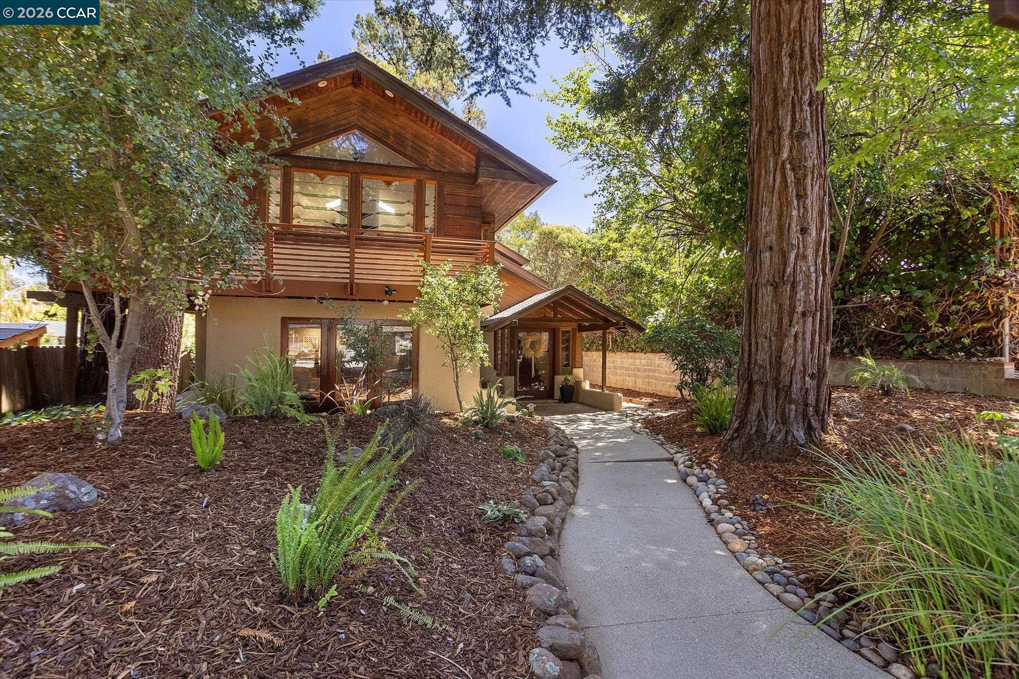 17460 Vineyard Road Castro Valley, CA 94546 - Photo 3 of 90