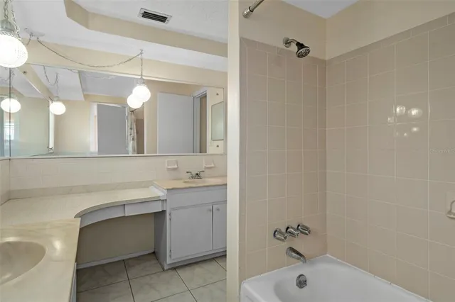 a bathroom with a tub