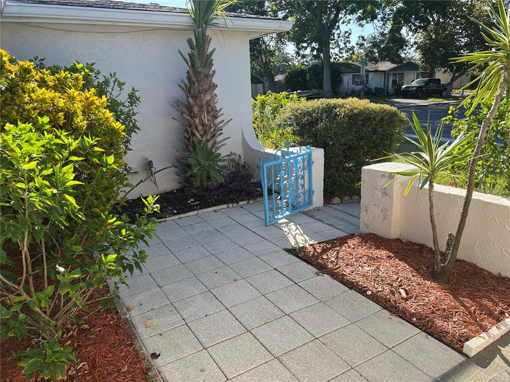 7403 Populus Drive Port Richey, FL 34668 - Photo 4 of 50