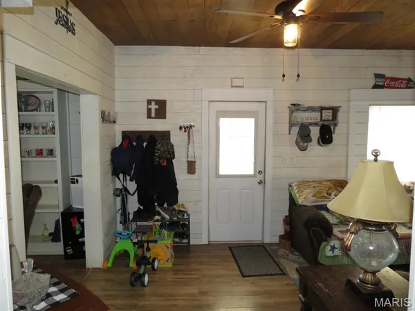 $155,900 | 122 County Road 20, Belleview, MO 63623