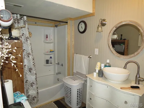 $155,900 | 122 County Road 20, Belleview, MO 63623