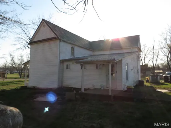 $155,900 | 122 County Road 20, Belleview, MO 63623