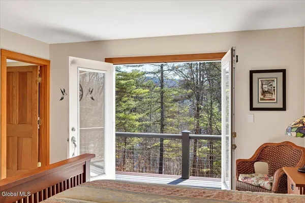 $889,000 | 2859 North Shore Road, Day, NY 12835