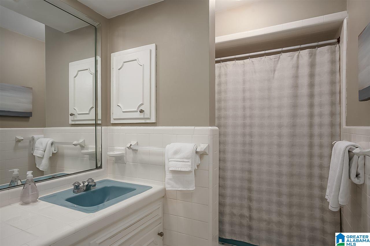3617 Rockhill Road Birmingham, AL 35223 - Photo 24 of 36