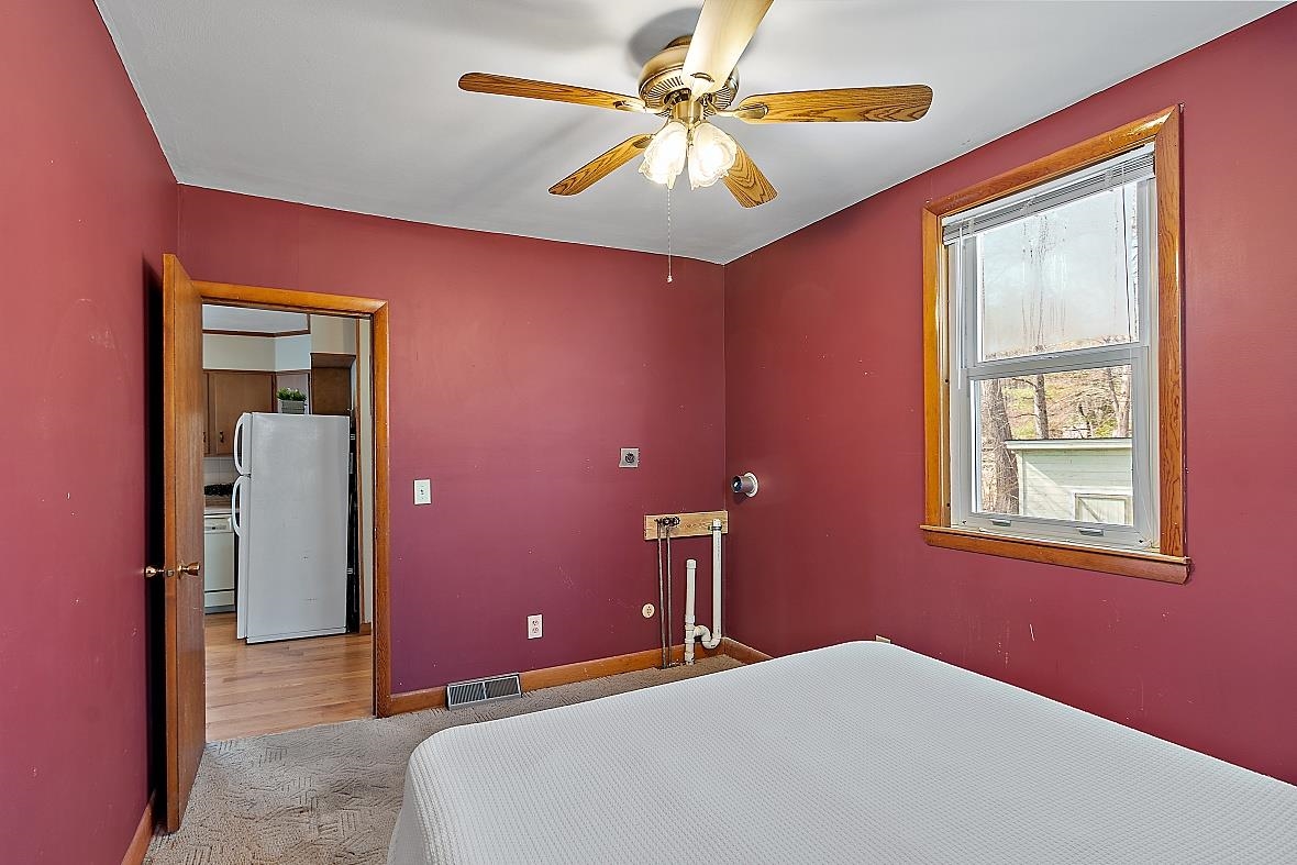 17 Ash Street Windham, NH 03087 - Photo 15 of 38