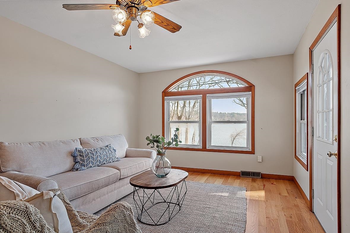 17 Ash Street Windham, NH 03087 - Photo 34 of 38