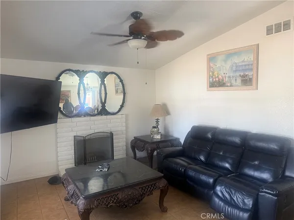 $549,000 | 2949 Spruce Street West, Rialto, CA 92376