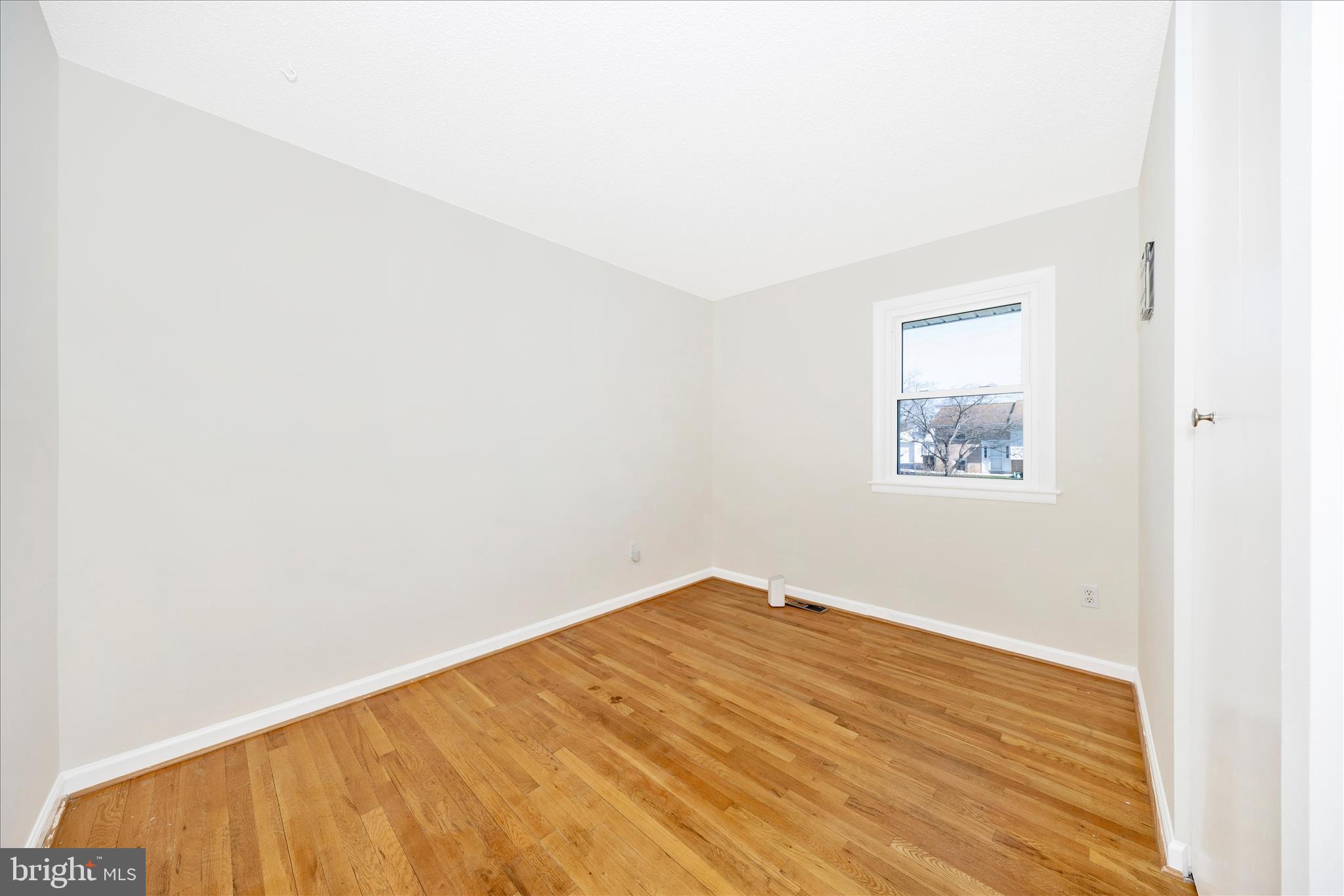 1606 Wise Road Point of Rocks, MD 21777 - Photo 20 of 67 a view of empty room with wooden floor