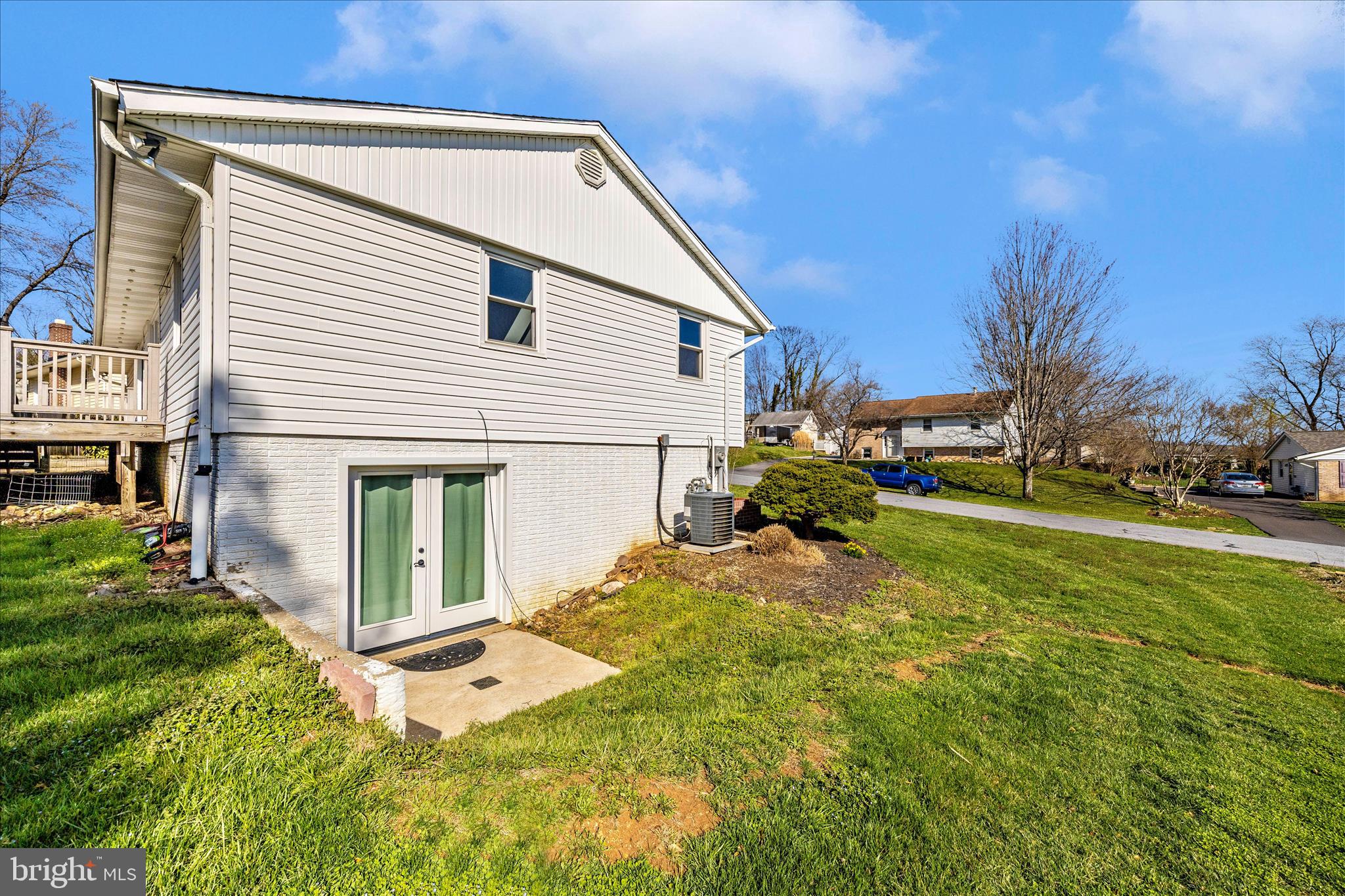 1606 Wise Road Point of Rocks, MD 21777 - Photo 54 of 67 Side Lower Level Entrance