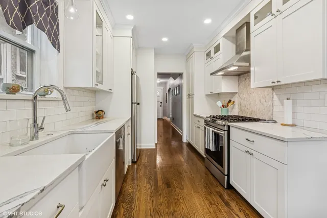 $875,000 | 1249 West Norwood Street, Chicago, IL 60660