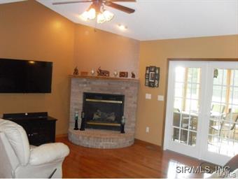 3971 Yann Road Marine, IL 62061 - Photo 4 of 24