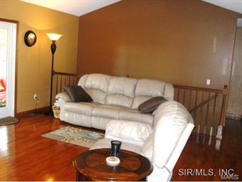 3971 Yann Road Marine, IL 62061 - Photo 7 of 24