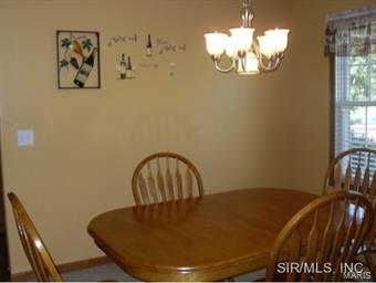 3971 Yann Road Marine, IL 62061 - Photo 8 of 24