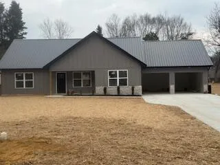 $310,000 | 423 Windsong Drive, LaFayette, GA 30728