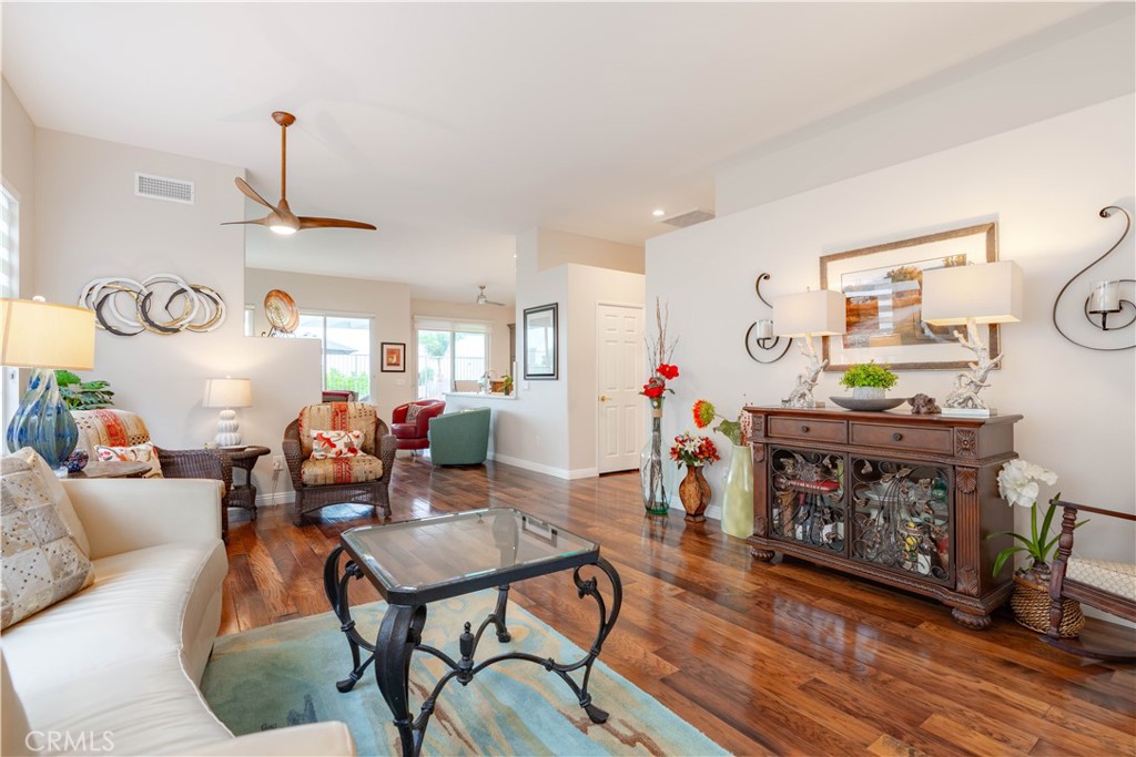 21511 Canaria Mission Viejo, CA 92692 - Photo 14 of 62 Living room looking towards hall to 2nd bedroom