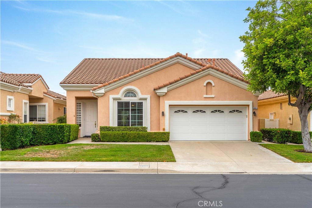 21511 Canaria Mission Viejo, CA 92692 - Photo 2 of 62 Curb appeal with large driveway & direct access garage