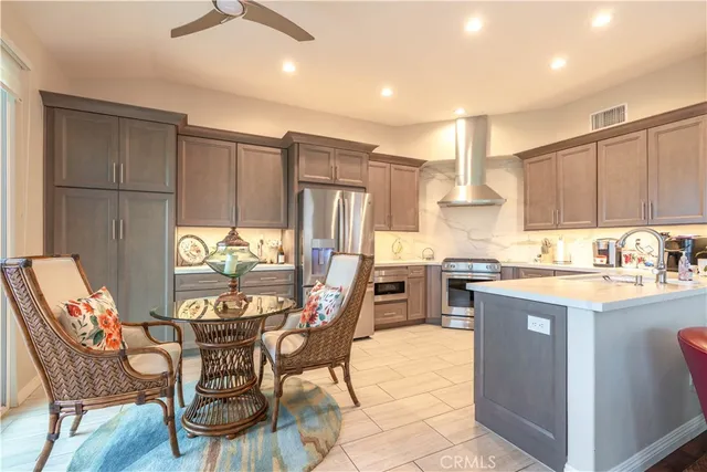 $5,195 | 21511 Canaria, Mission Viejo, CA 92692