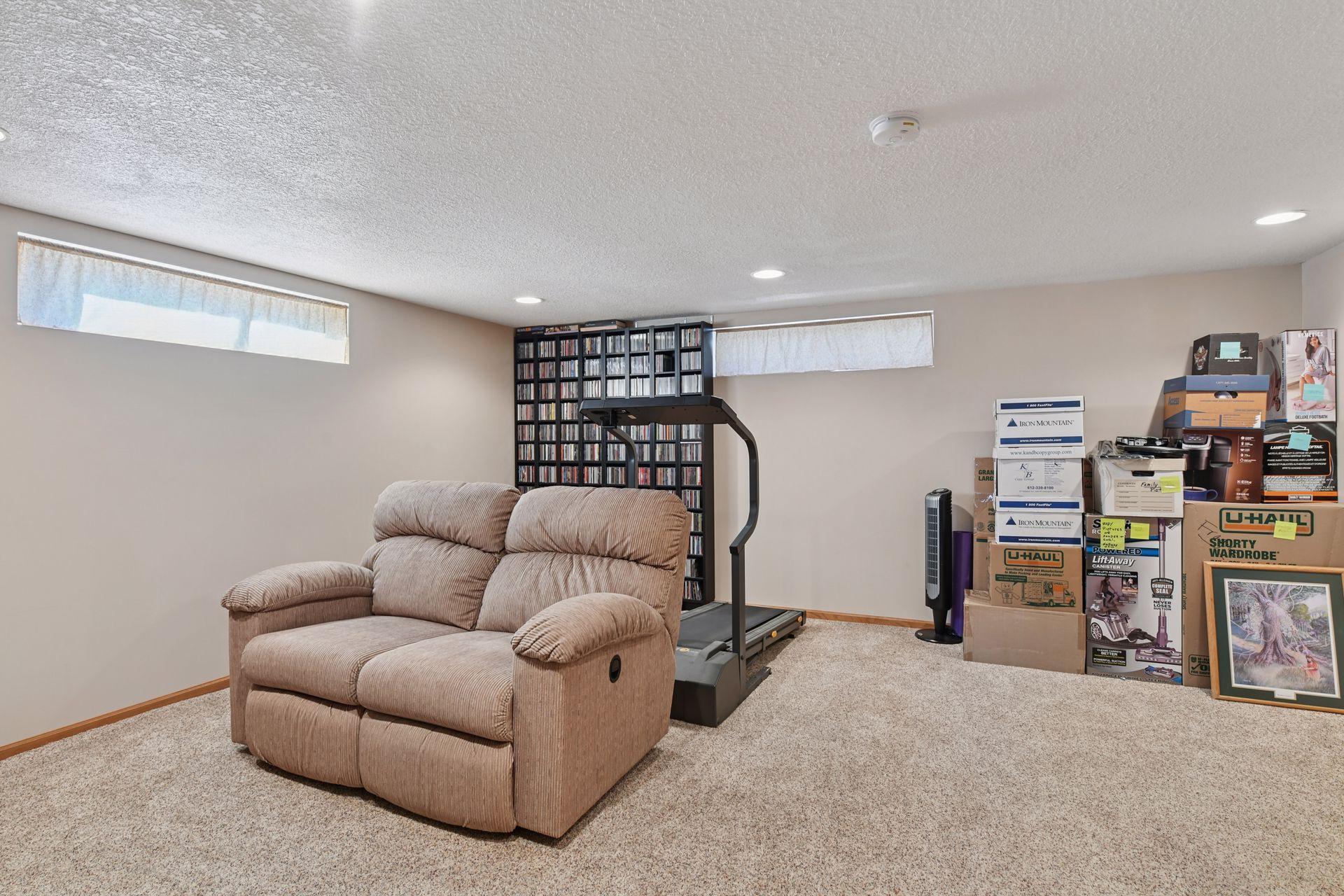 9039 18th Avenue South Bloomington, MN 55425 - Photo 21 of 27