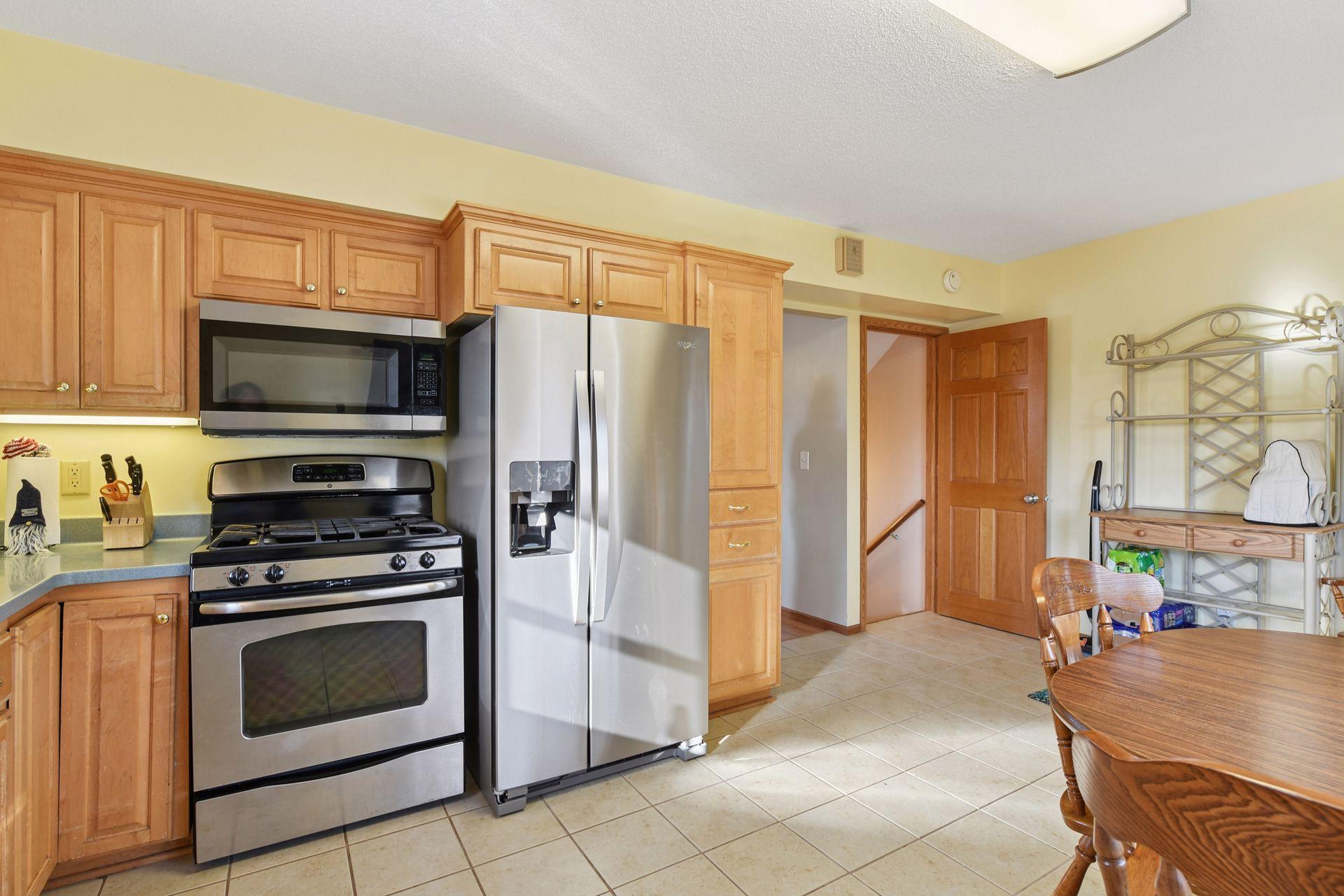 9039 18th Avenue South Bloomington, MN 55425 - Photo 3 of 27