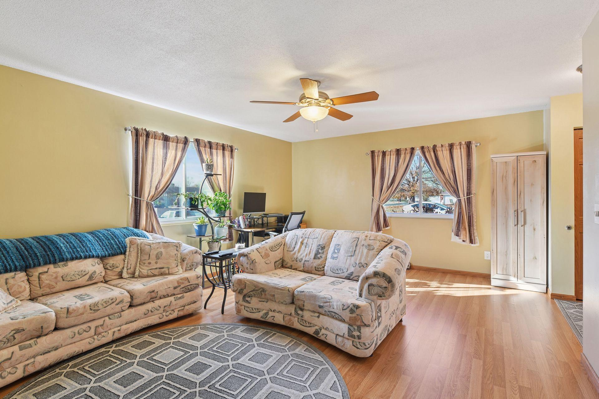 9039 18th Avenue South Bloomington, MN 55425 - Photo 8 of 27