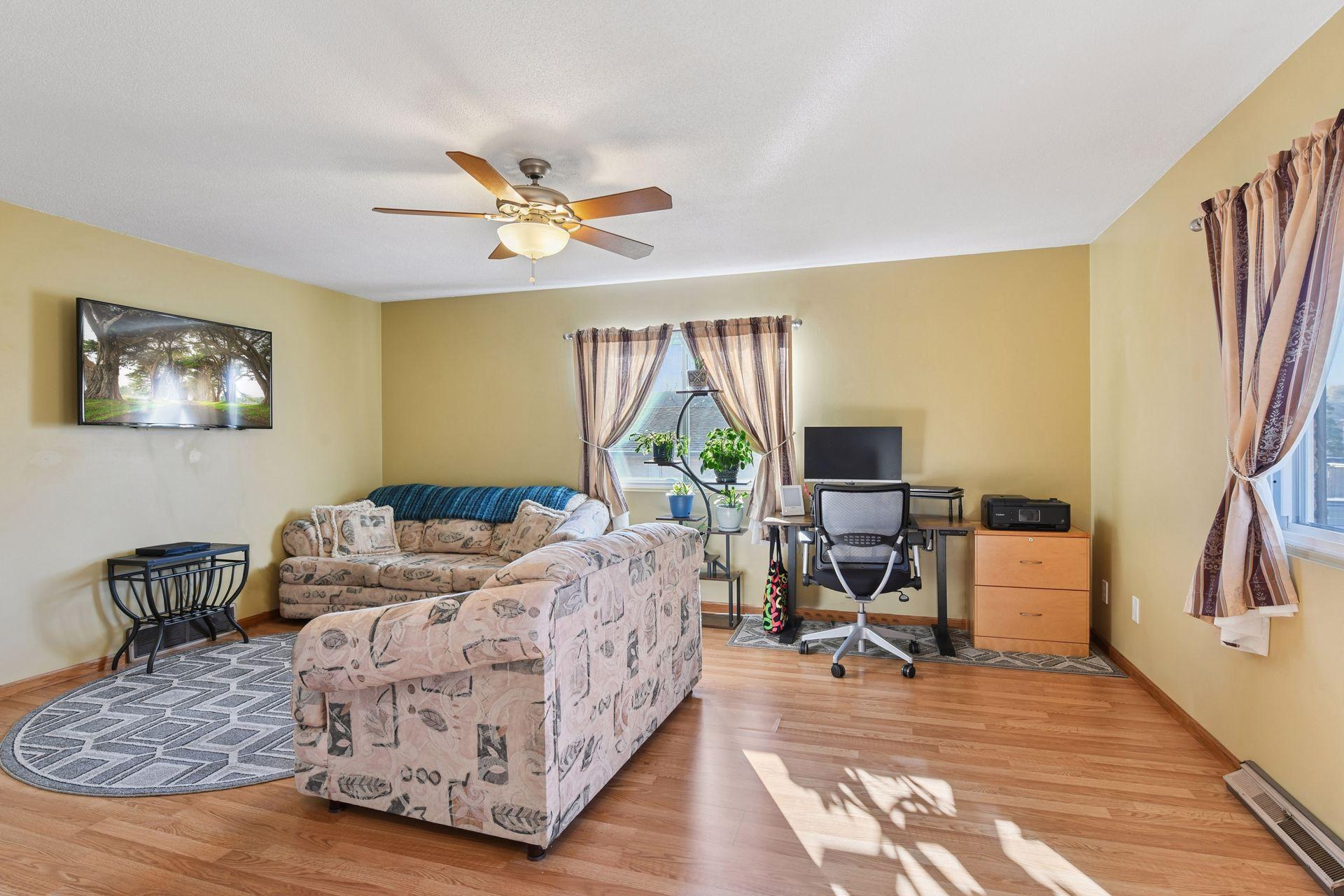 9039 18th Avenue South Bloomington, MN 55425 - Photo 9 of 27