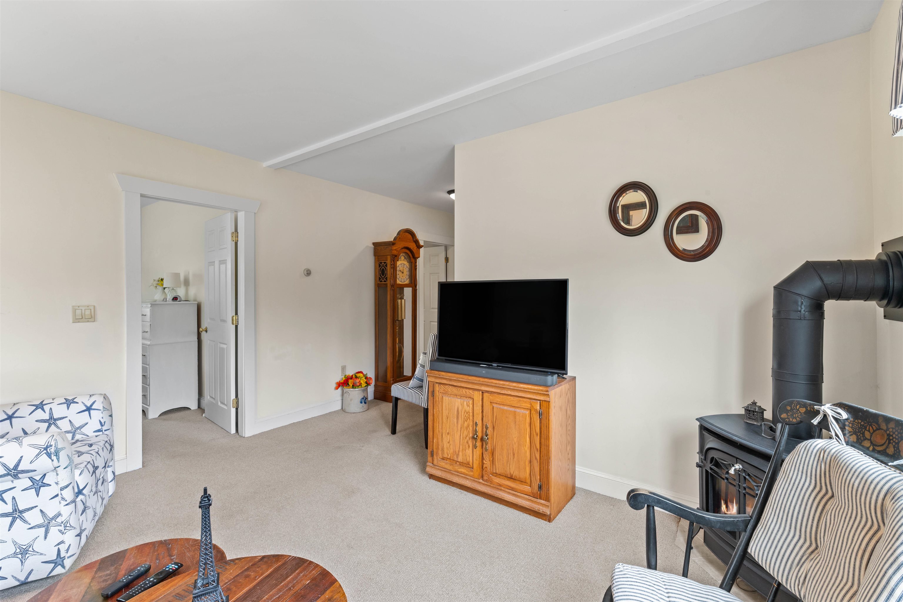 196 East Main Street, Unit 5 Conway, NH 03818 - Photo 15 of 37