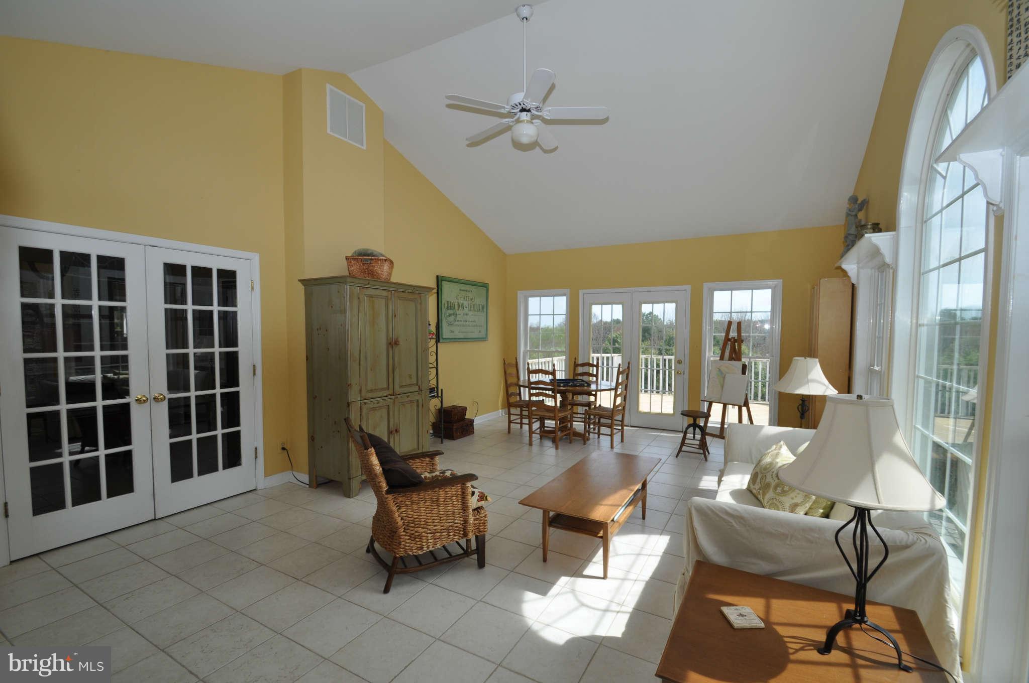 17531 Country View Way Mount Airy, MD 21771 - Photo 12 of 30 Sun Room has it's own Top Deck overlooking POOL