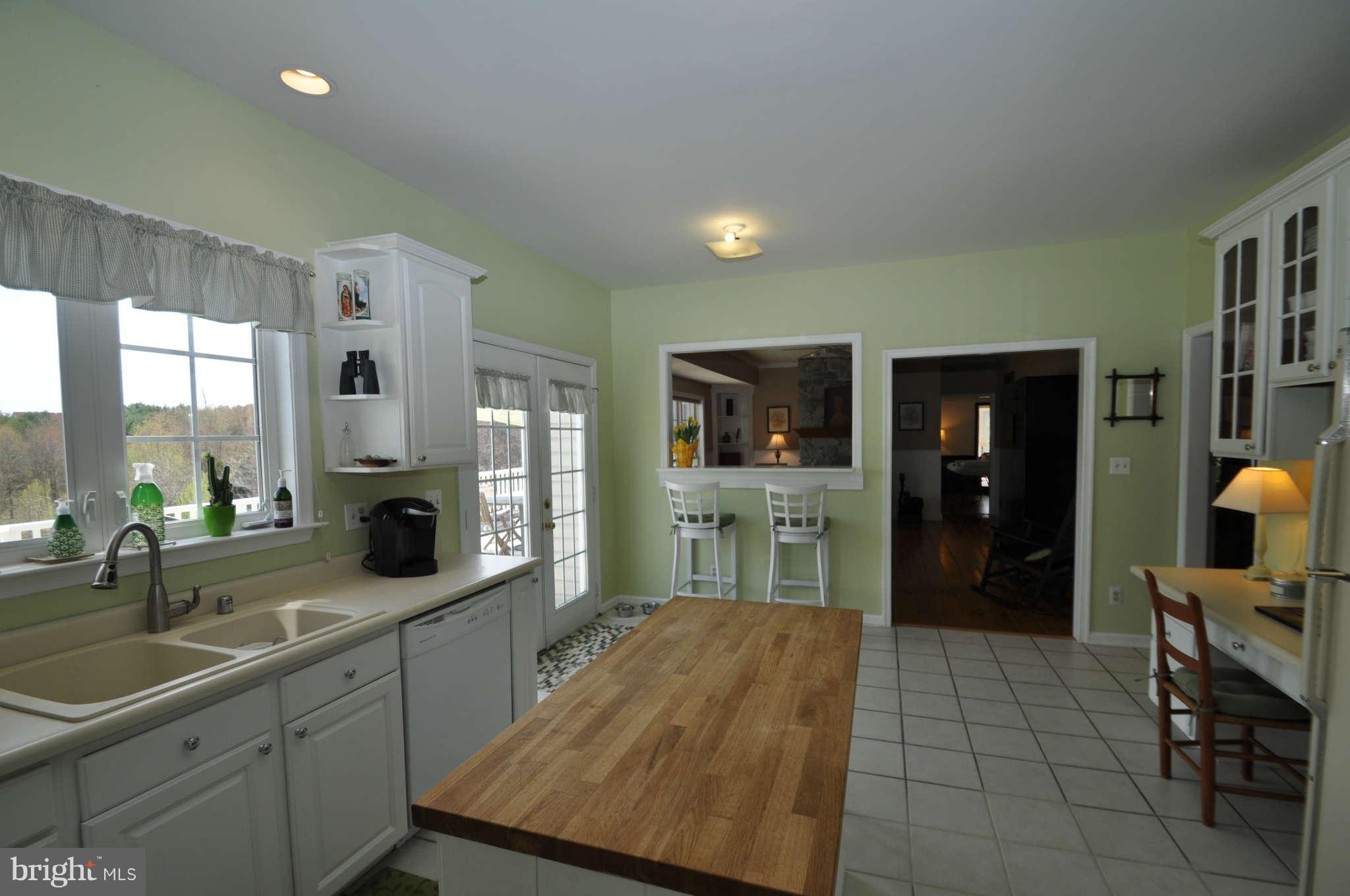 17531 Country View Way Mount Airy, MD 21771 - Photo 8 of 30 Kitchen looks out to Pool and Deck