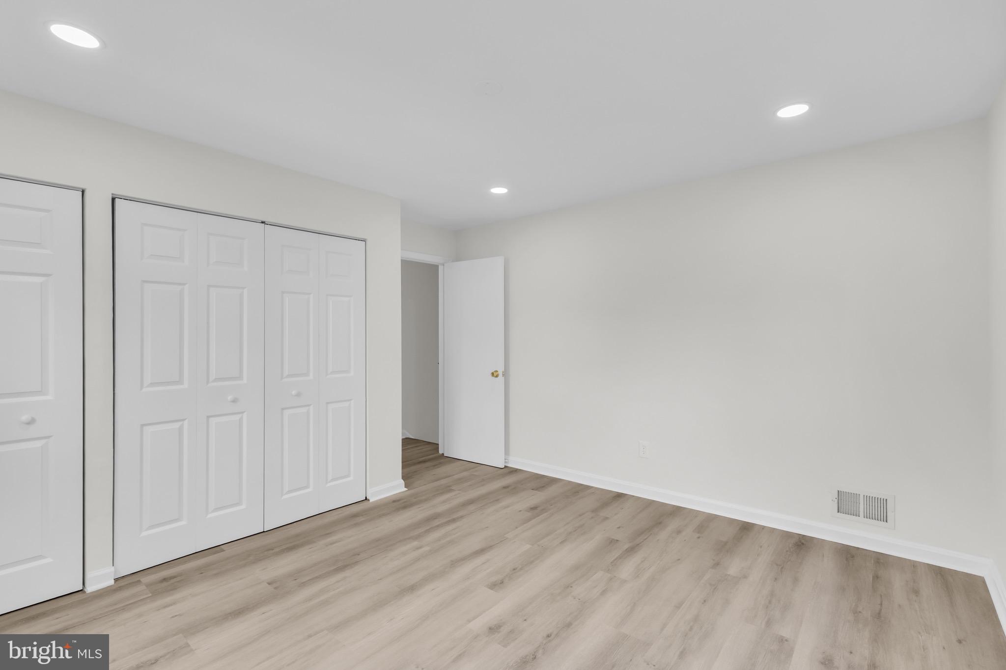 5907 Camberly Avenue Springfield, VA 22150 - Photo 18 of 37