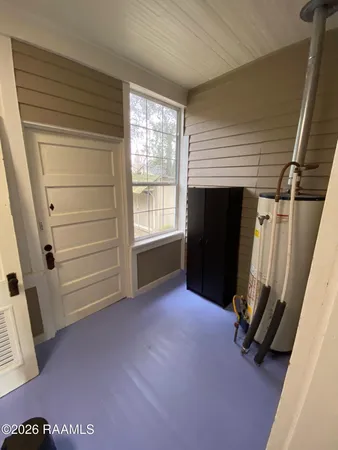 $1,725 | 215 Versailles Boulevard, Unit 3, Lafayette, LA 70501
