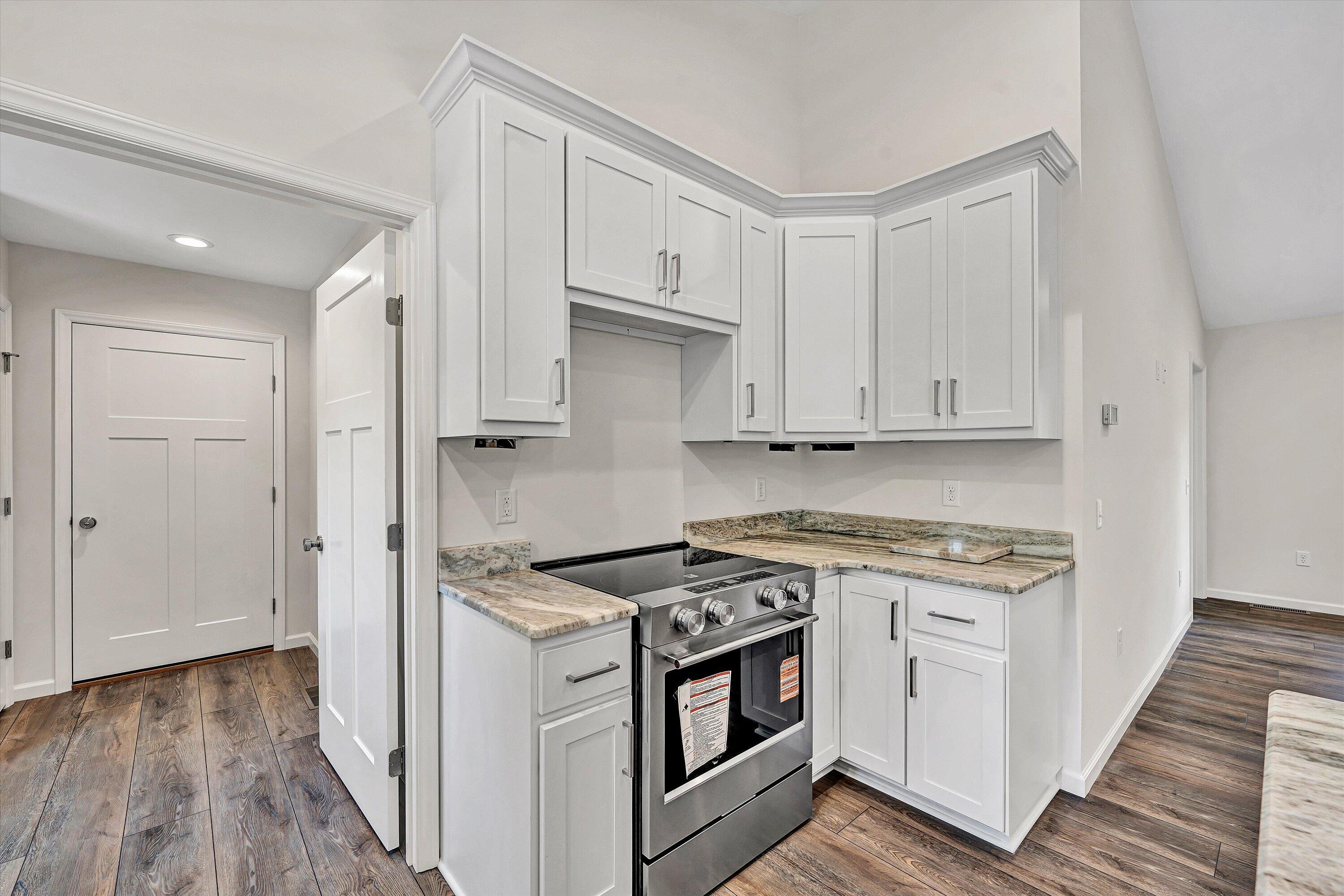 3727 Golden View Road Glade Hill, VA 24092 - Photo 10 of 39 3727 Golden View RD