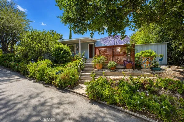 $389,000 | 4201 Topanga Canyon Boulevard, Unit 106, Woodland Hills, CA 91364