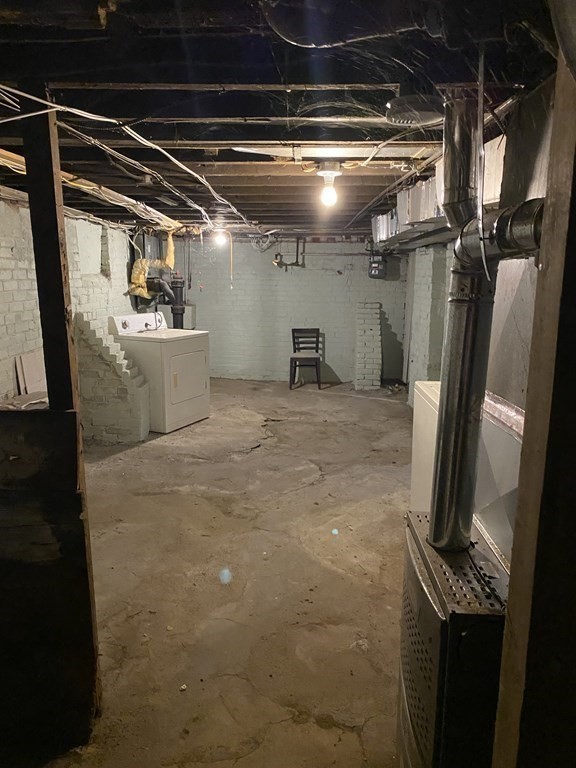 6-10 Commonwealth Avenue Springfield, MA 01108 - Photo 11 of 14