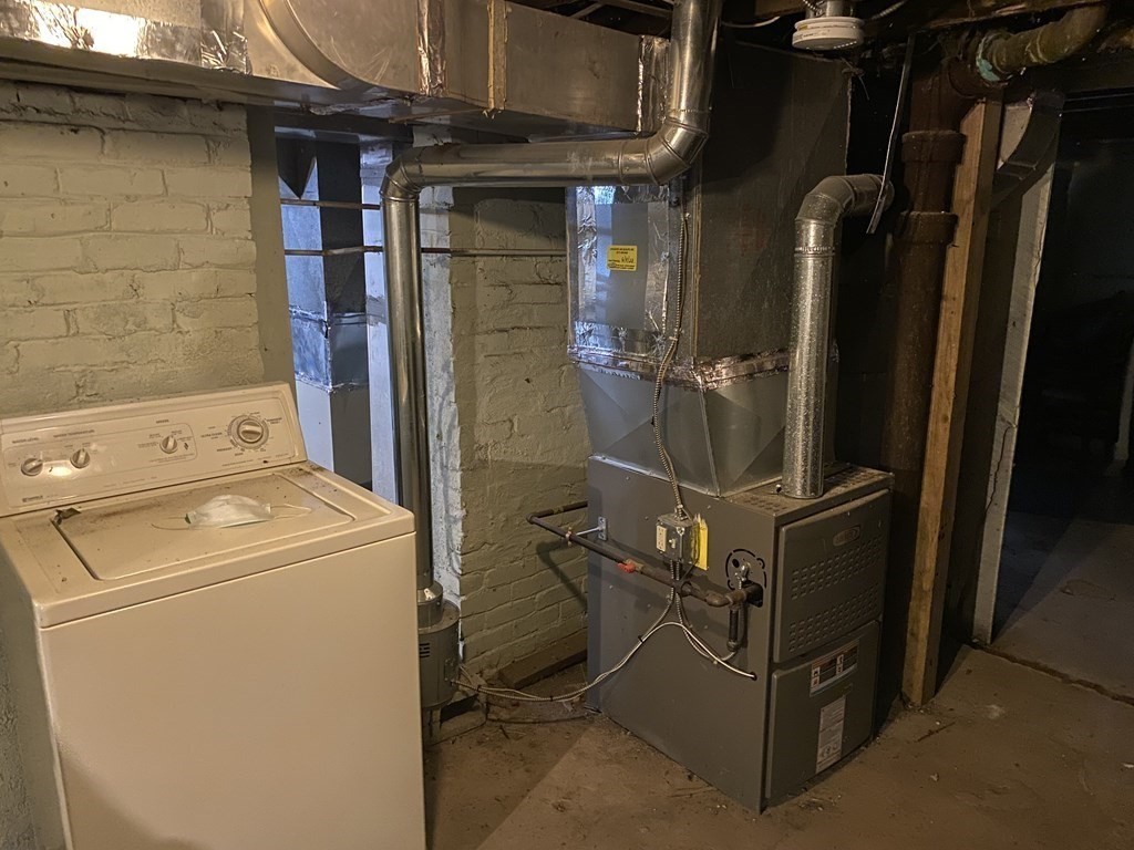 6-10 Commonwealth Avenue Springfield, MA 01108 - Photo 13 of 14