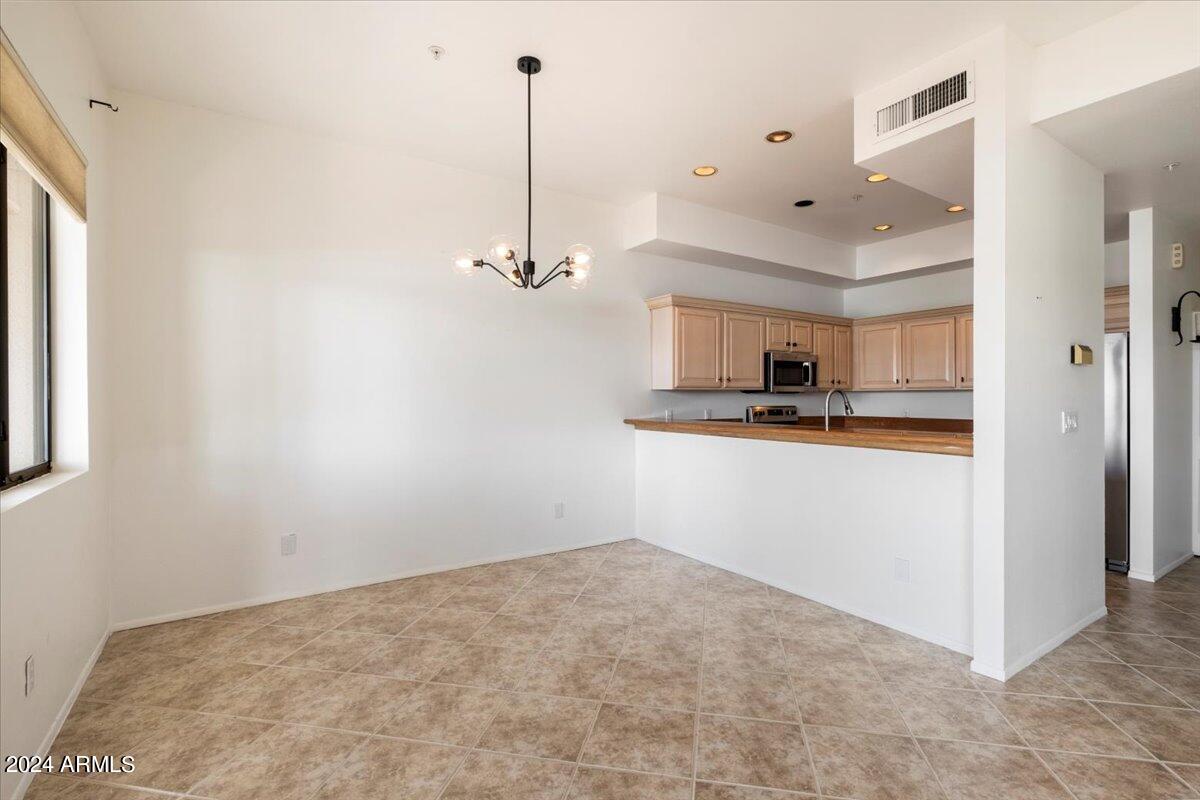 8270 North Hayden Road, Unit 1010 Scottsdale, AZ 85258 - Photo 13 of 25 05-66620746
