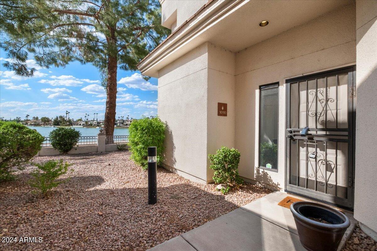 8270 North Hayden Road, Unit 1010 Scottsdale, AZ 85258 - Photo 2 of 25 19-66620695