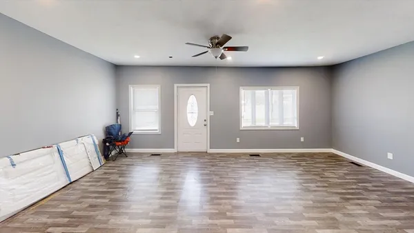 $2,700 | 5 Alder Street, Unit 5, Dracut, MA 01826