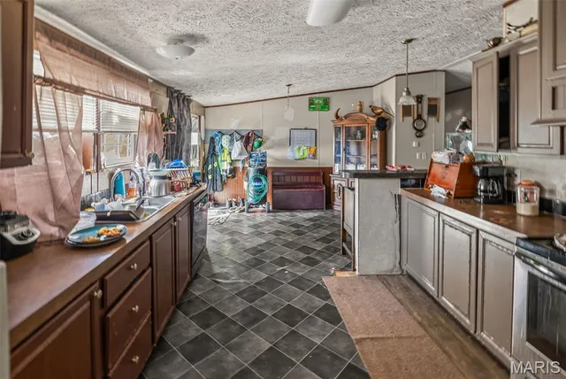 $79,900 | 331 South Harshaw Street, Cutler, IL 62238