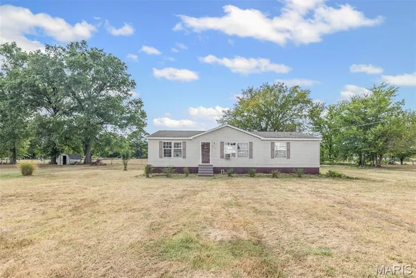 $69,900 | 331 South Harshaw Street, Cutler, IL 62238