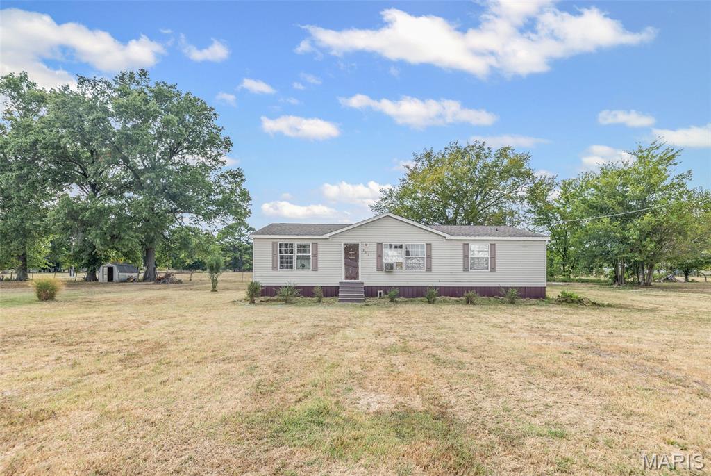 331 South Harshaw Street Cutler, IL 62238 - Photo 2 of 27